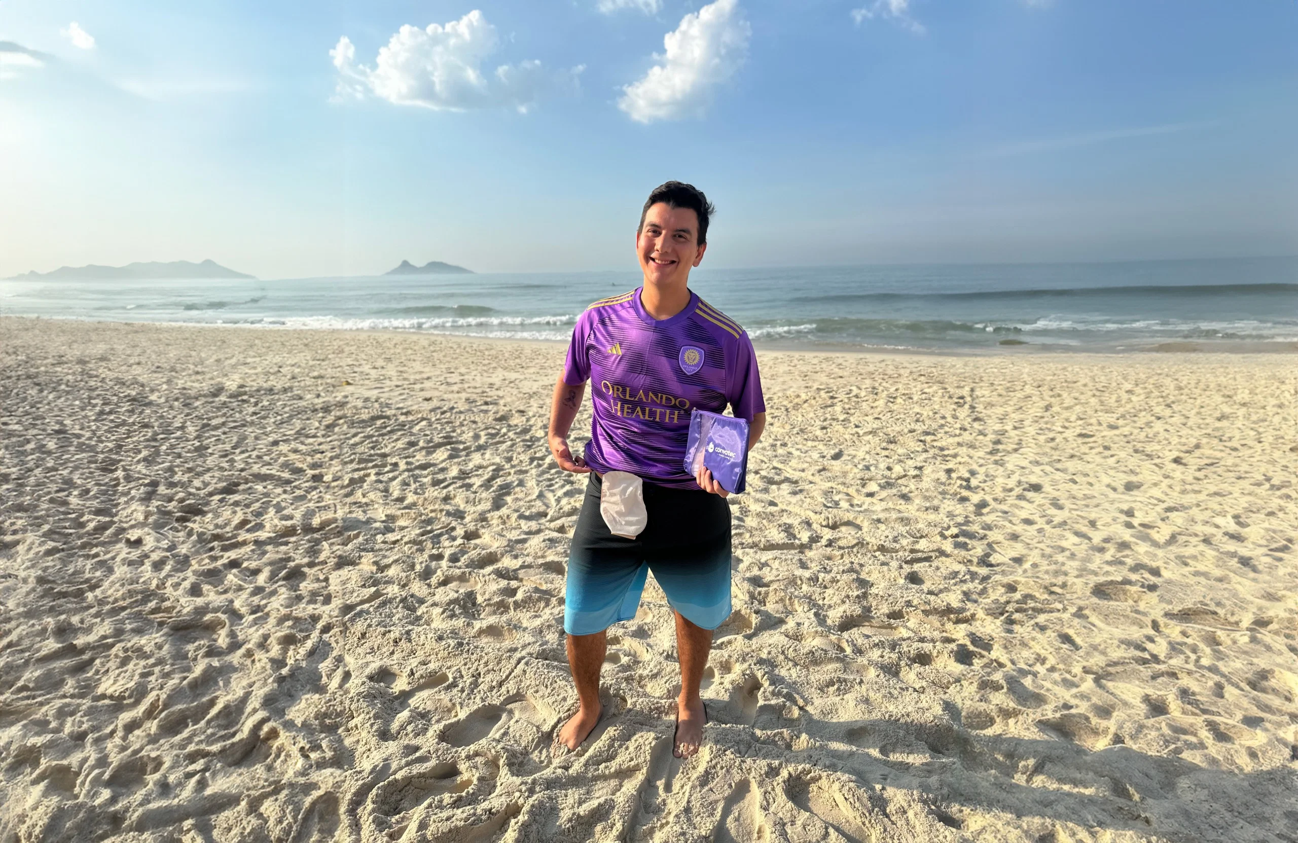 浜辺に立っている人